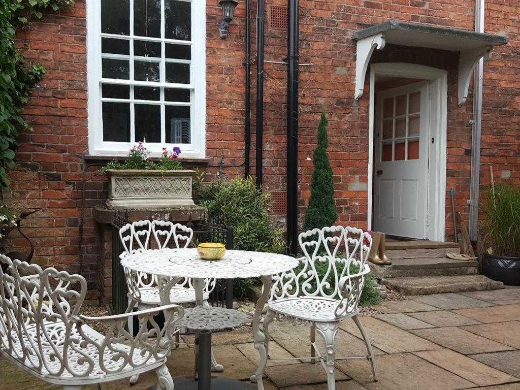 The Red House Hotell Grantham Eksteriør bilde